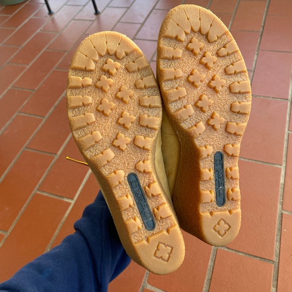 Women’s timberland booties - Picture 3 of 5